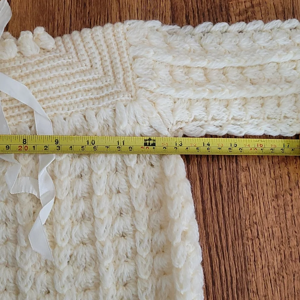 Vintage Handmade Knit Baby Sweater and Bonnet Set - Picture 5 of 11